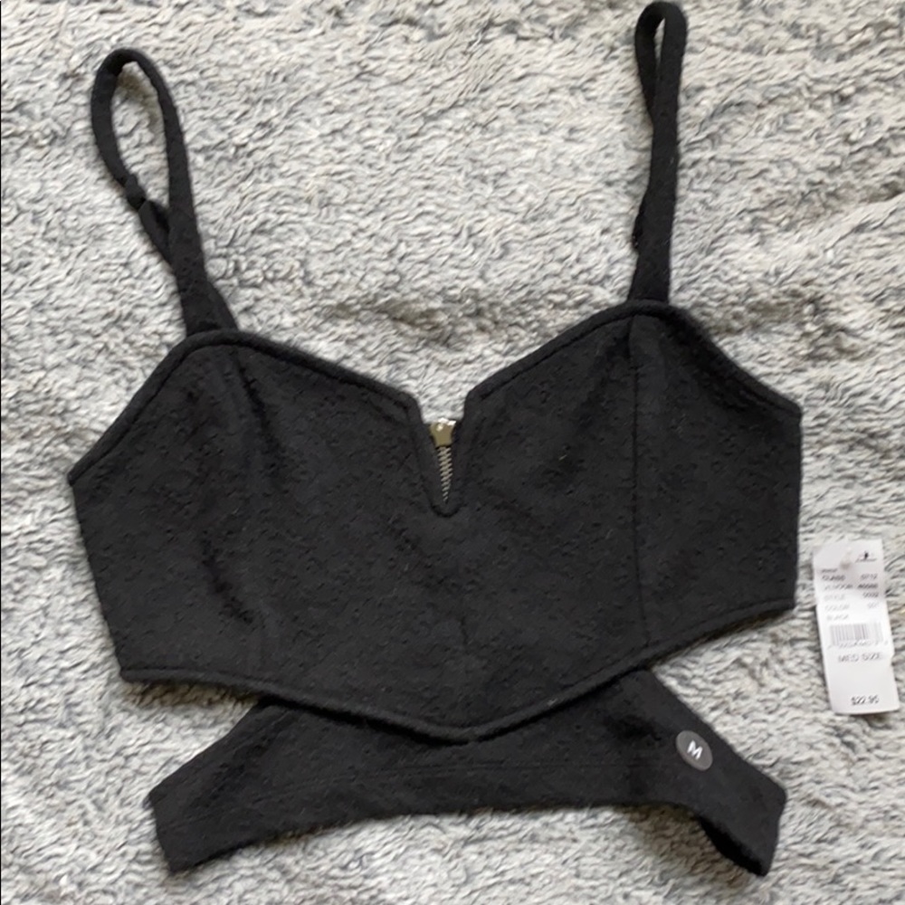 Zipper back crop top